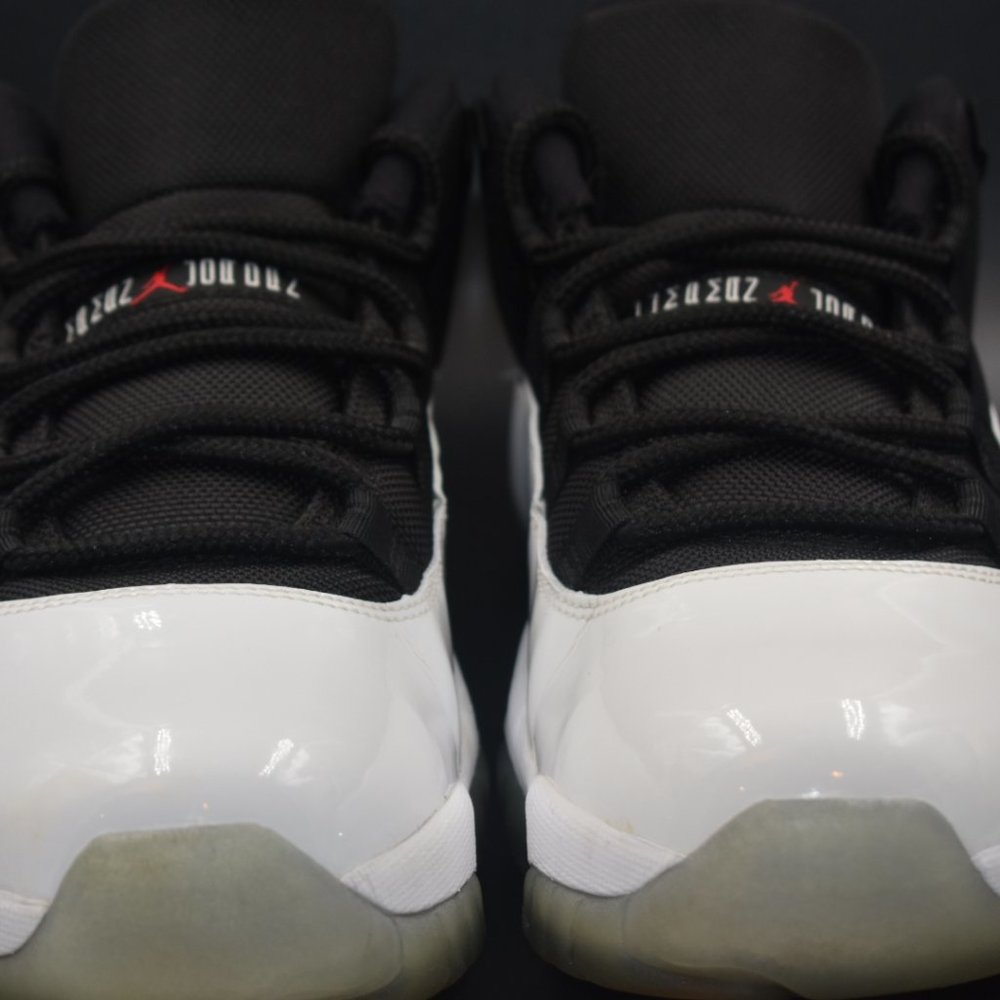 Air Jordan 11 Retro Low